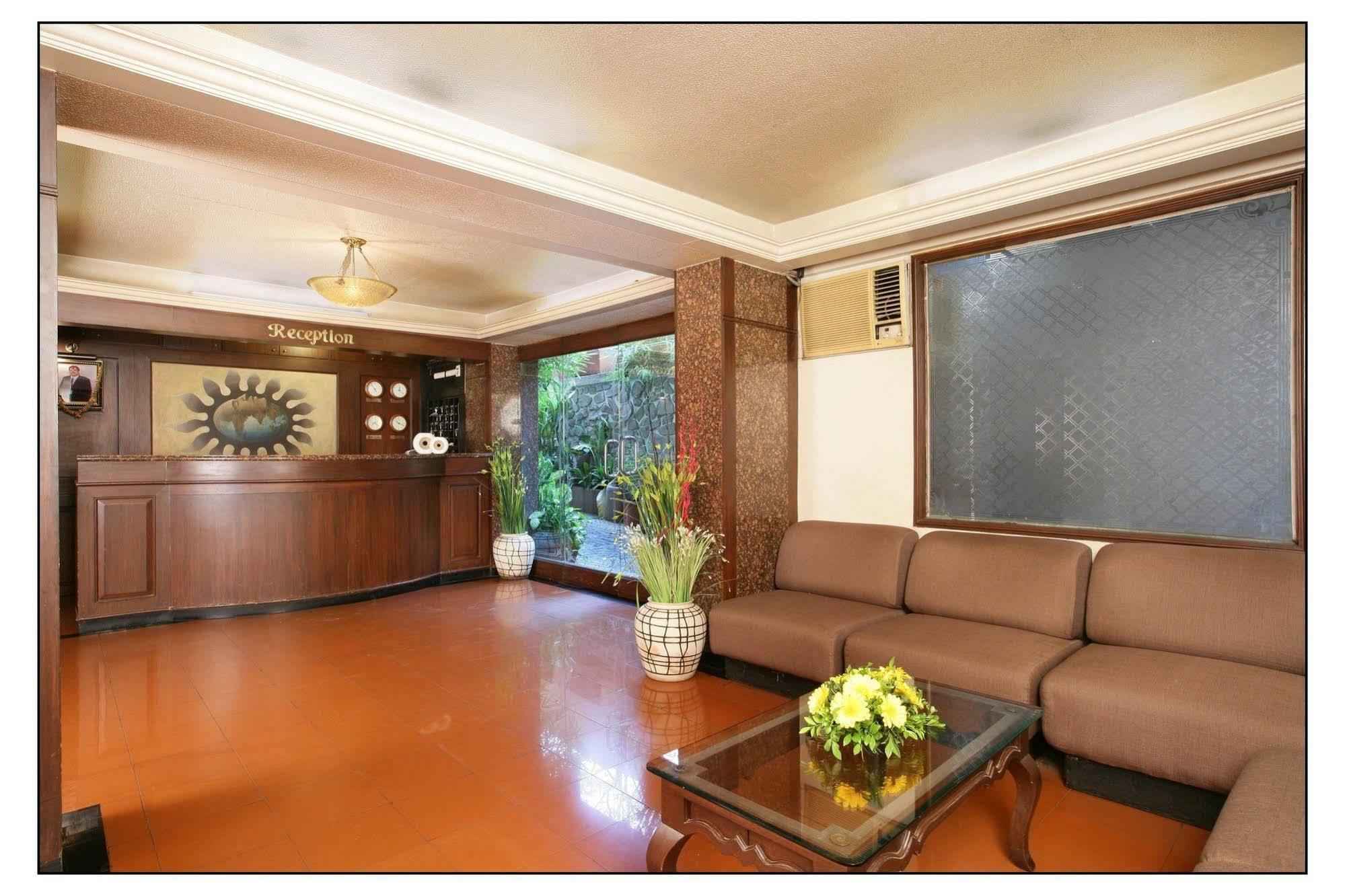 Hotel Srimaan 3*