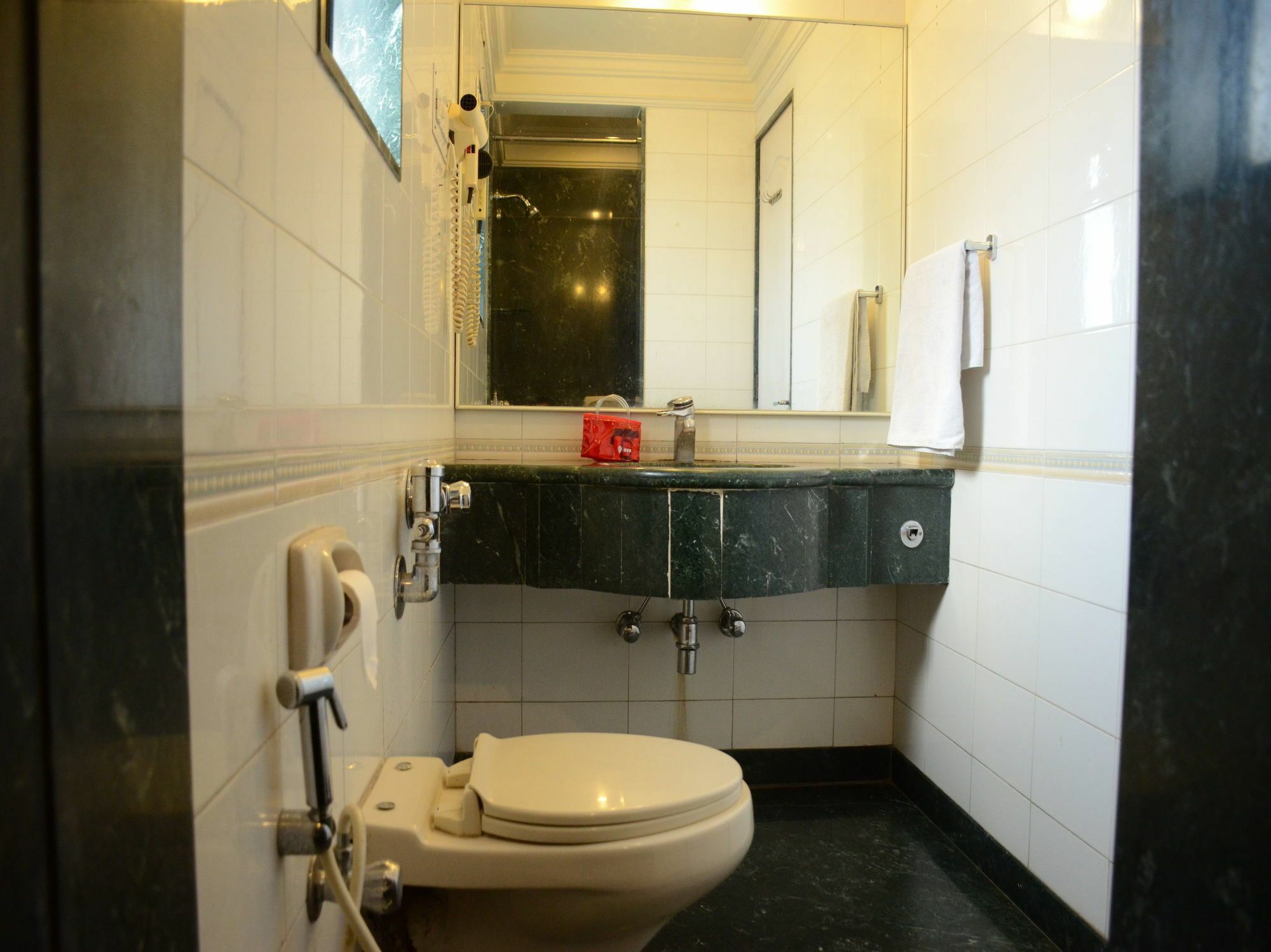 Srimaan Hotel Pune